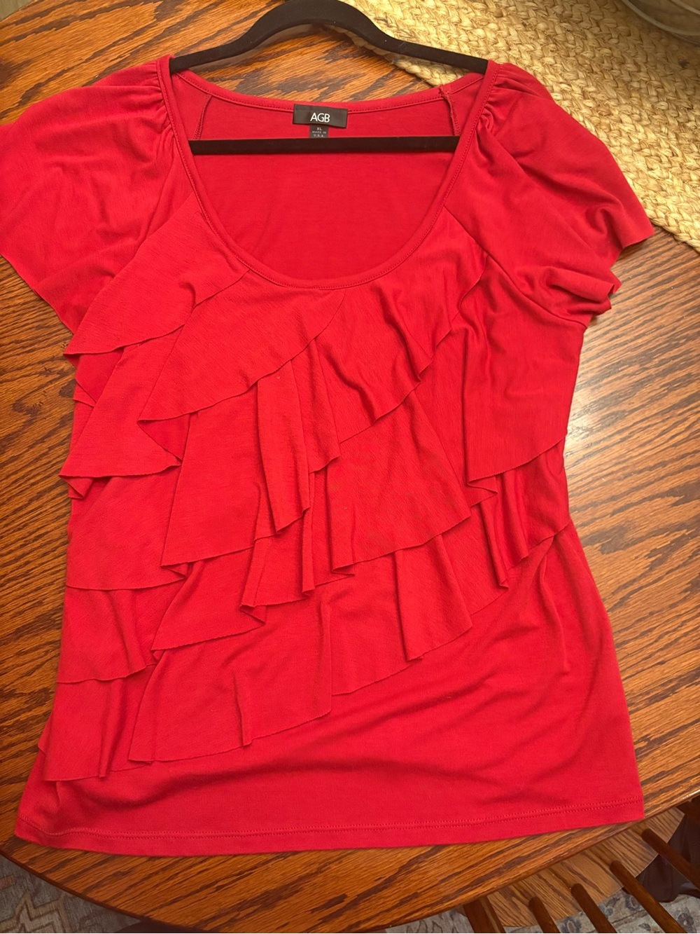AGB Red Short Sleeve Ruffle Scoop Neck Top